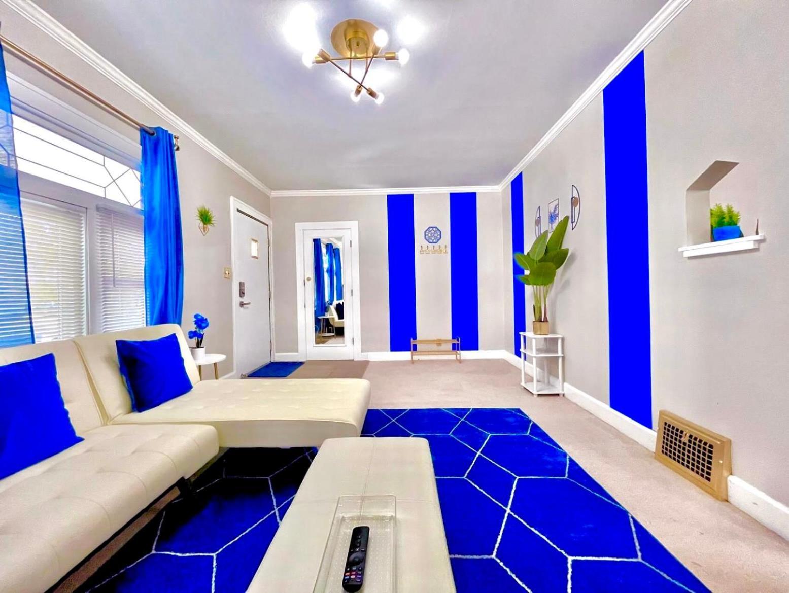 קליבלנד The Sapphire Haven - Your Old Brooklyn Oasis Awaits Families, Couples, Business Travelers Near Downtown With Parking, 300 Mb Wifi & Self Check-In מראה חיצוני תמונה