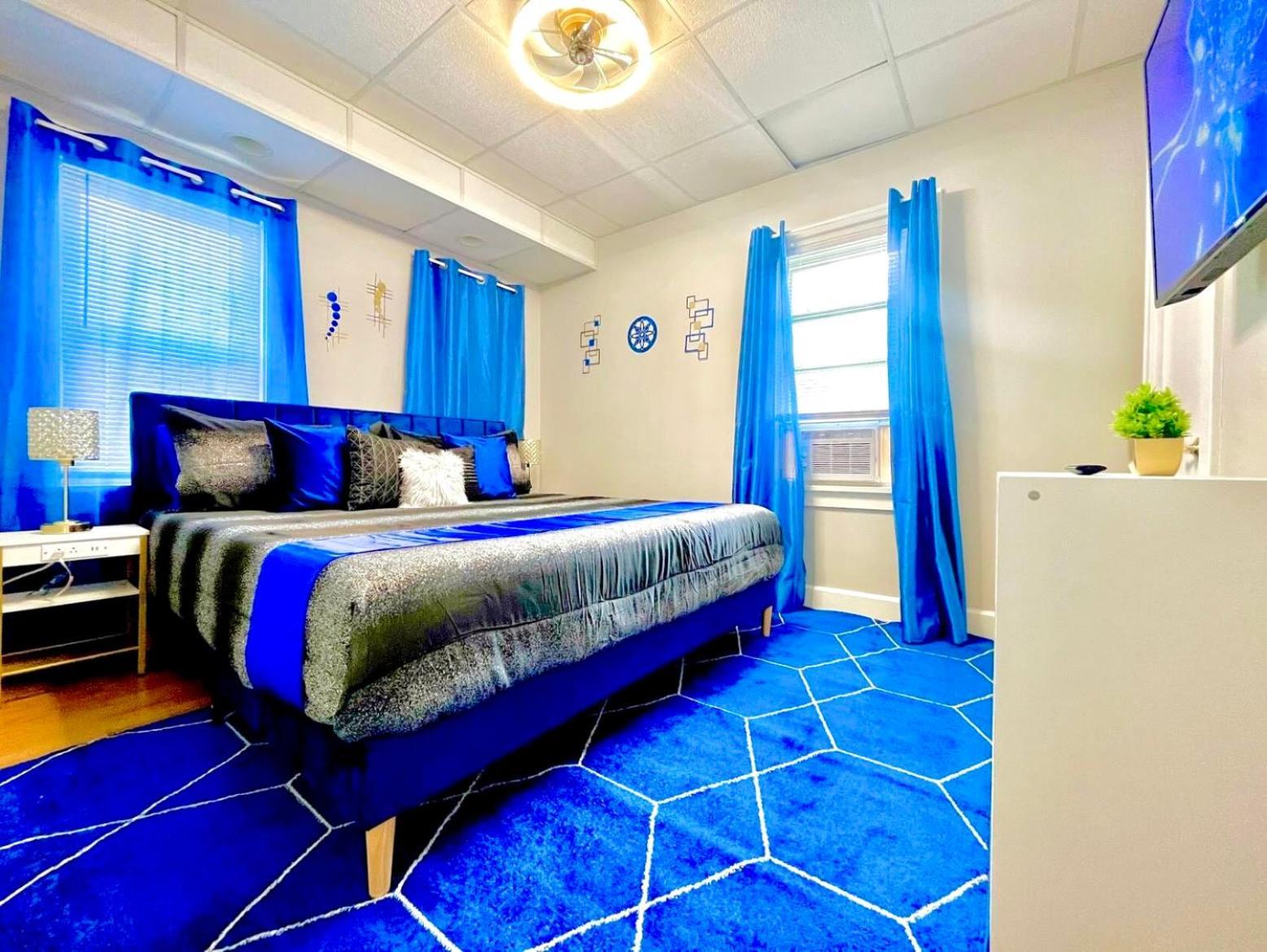 קליבלנד The Sapphire Haven - Your Old Brooklyn Oasis Awaits Families, Couples, Business Travelers Near Downtown With Parking, 300 Mb Wifi & Self Check-In מראה חיצוני תמונה