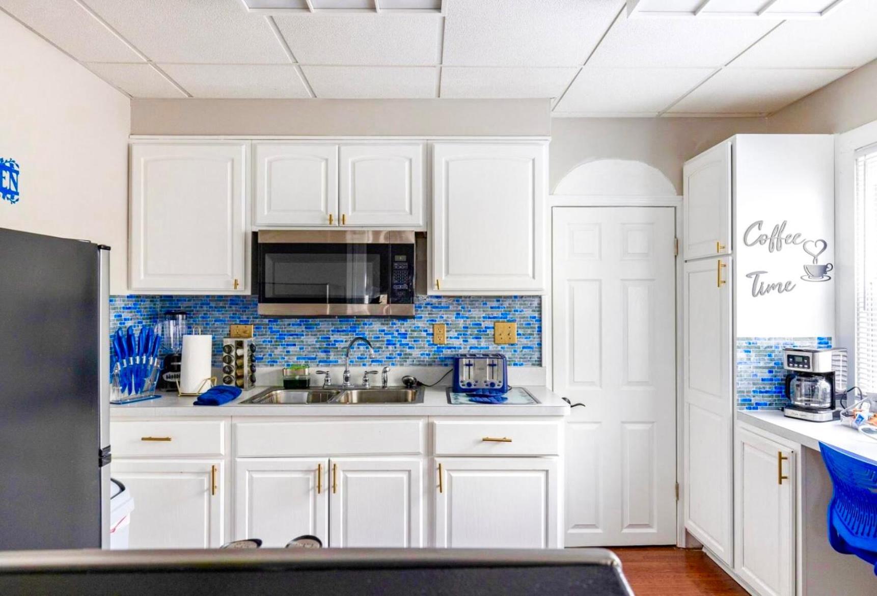 קליבלנד The Sapphire Haven - Your Old Brooklyn Oasis Awaits Families, Couples, Business Travelers Near Downtown With Parking, 300 Mb Wifi & Self Check-In מראה חיצוני תמונה