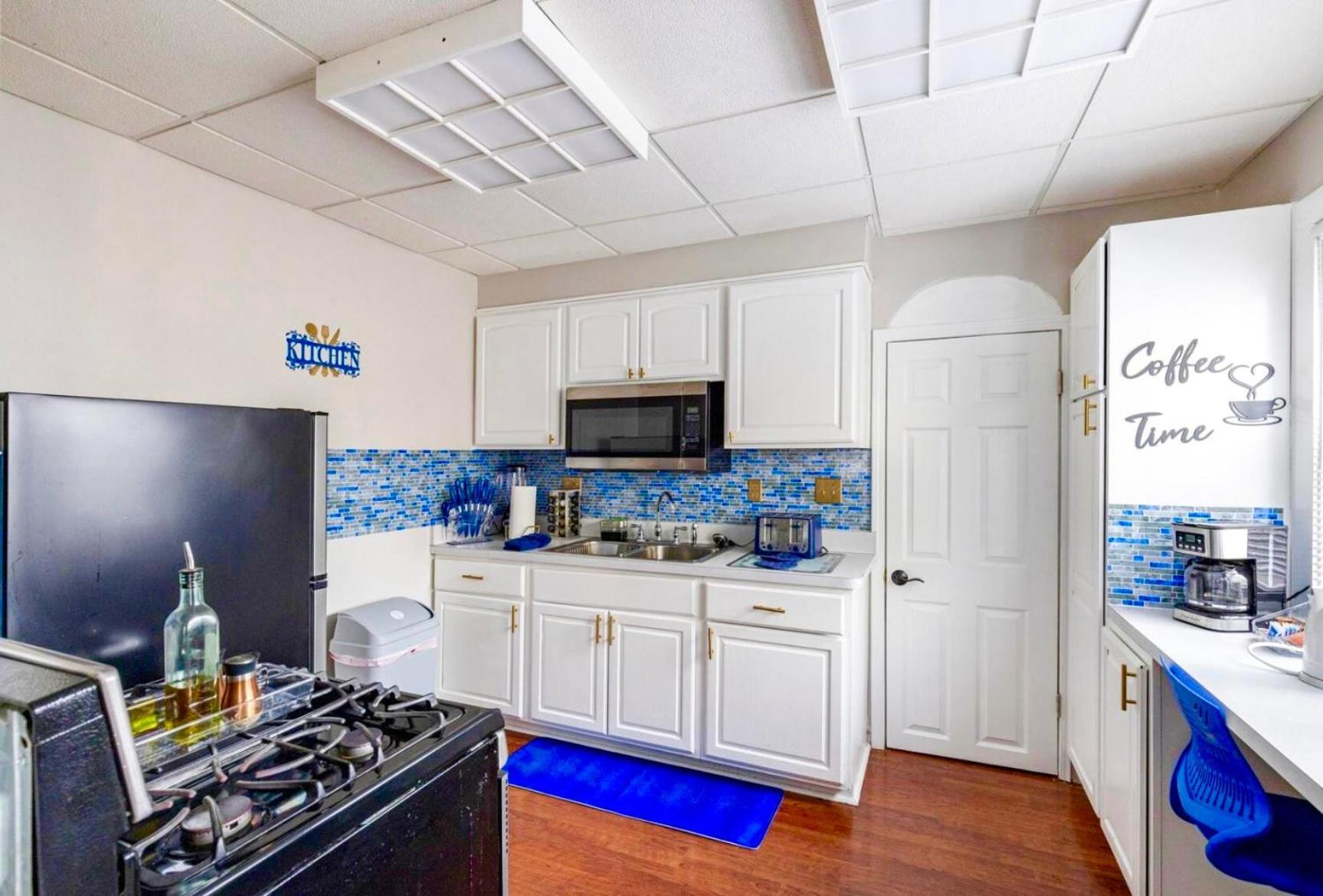 קליבלנד The Sapphire Haven - Your Old Brooklyn Oasis Awaits Families, Couples, Business Travelers Near Downtown With Parking, 300 Mb Wifi & Self Check-In מראה חיצוני תמונה