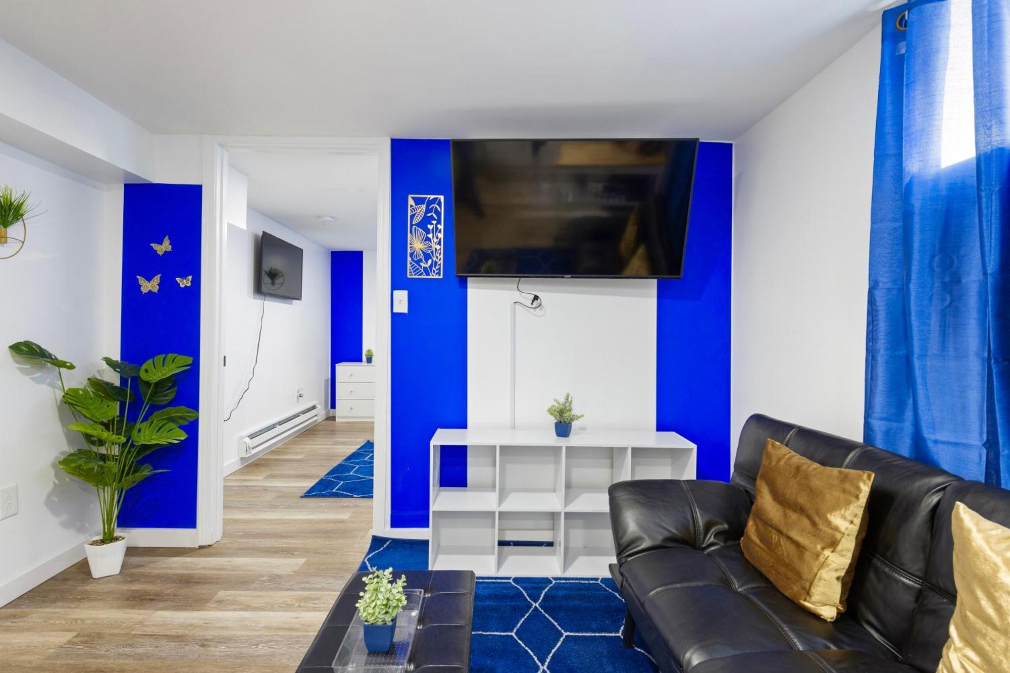 קליבלנד The Sapphire Haven - Your Old Brooklyn Oasis Awaits Families, Couples, Business Travelers Near Downtown With Parking, 300 Mb Wifi & Self Check-In מראה חיצוני תמונה