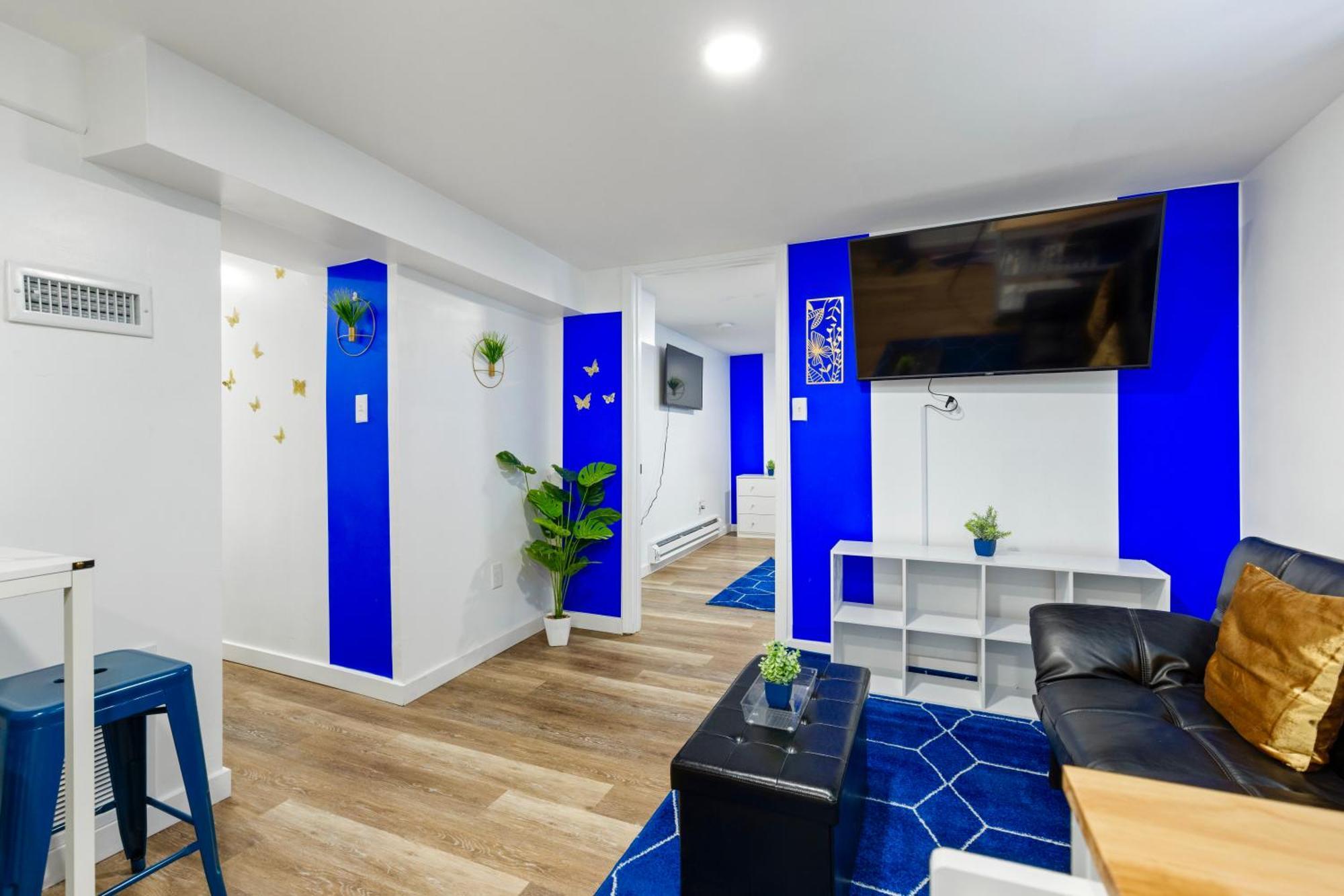 קליבלנד The Sapphire Haven - Your Old Brooklyn Oasis Awaits Families, Couples, Business Travelers Near Downtown With Parking, 300 Mb Wifi & Self Check-In מראה חיצוני תמונה