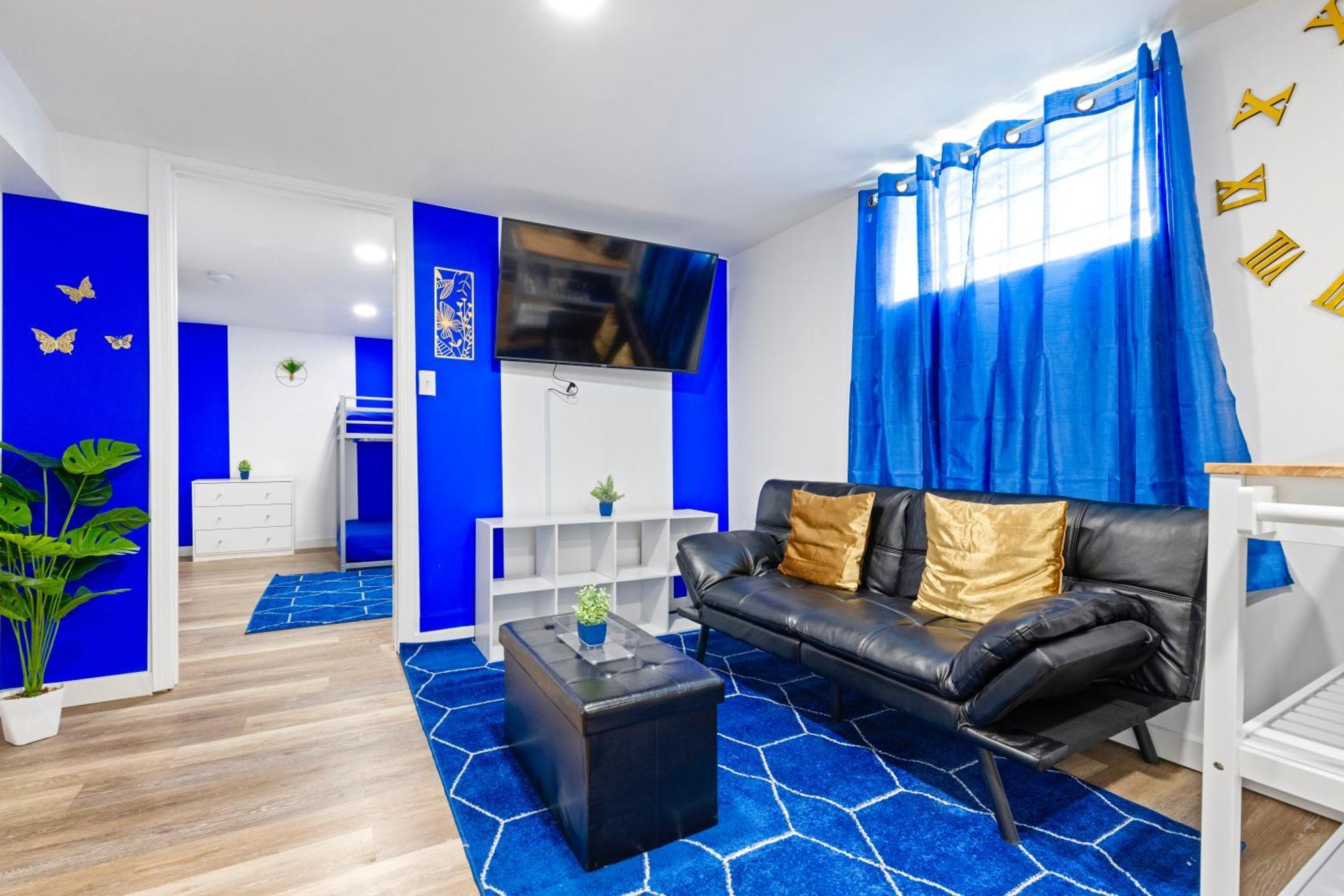 קליבלנד The Sapphire Haven - Your Old Brooklyn Oasis Awaits Families, Couples, Business Travelers Near Downtown With Parking, 300 Mb Wifi & Self Check-In מראה חיצוני תמונה