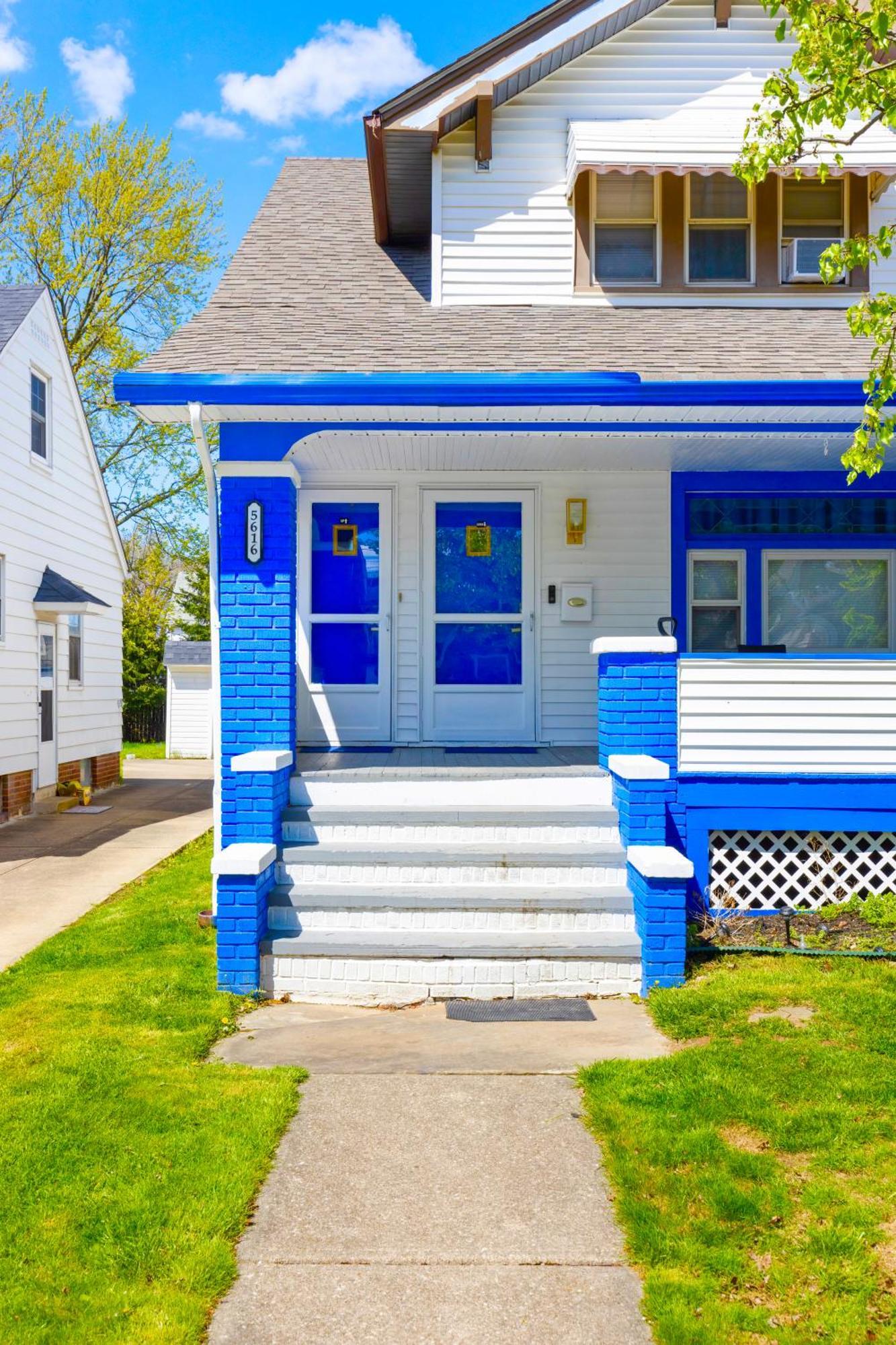 קליבלנד The Sapphire Haven - Your Old Brooklyn Oasis Awaits Families, Couples, Business Travelers Near Downtown With Parking, 300 Mb Wifi & Self Check-In מראה חיצוני תמונה